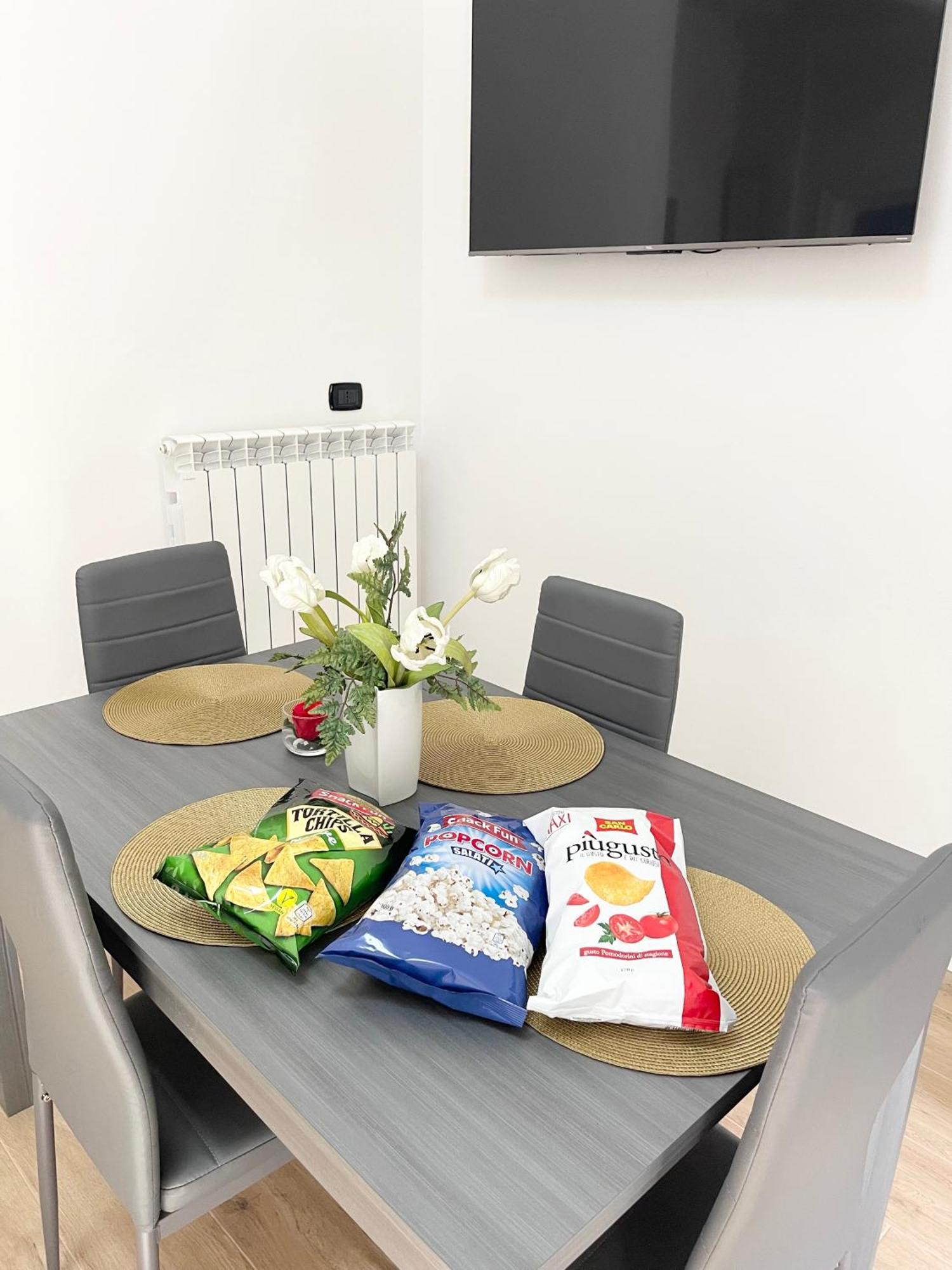 Appartement Ampio Bilocale Zona Navigli à Milan Extérieur photo