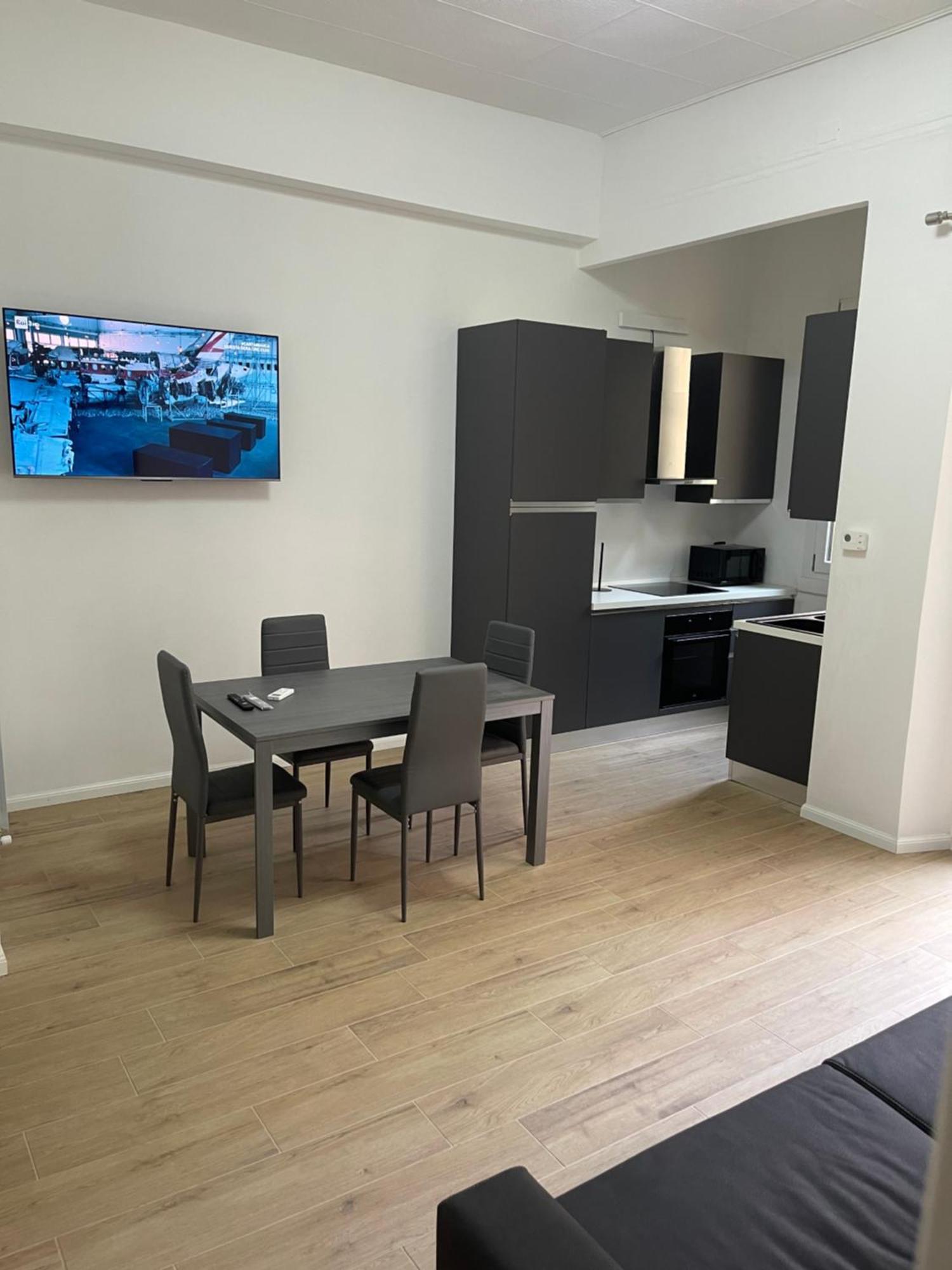 Appartement Ampio Bilocale Zona Navigli à Milan Extérieur photo